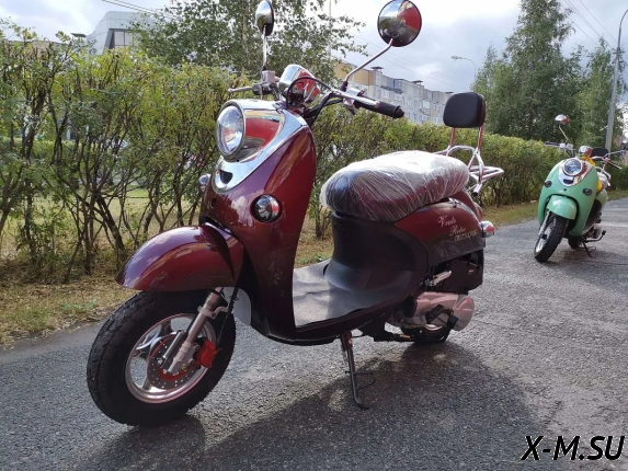 Скутер X-MOTORS RETRO PRO